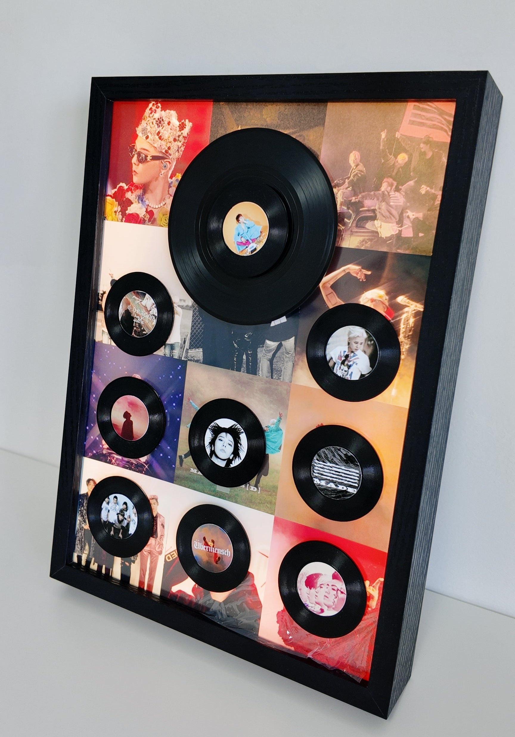 Tap-to-Play Music Frame